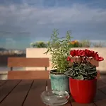 360 Panorama • Rooftop Jacuzzi • Downtown