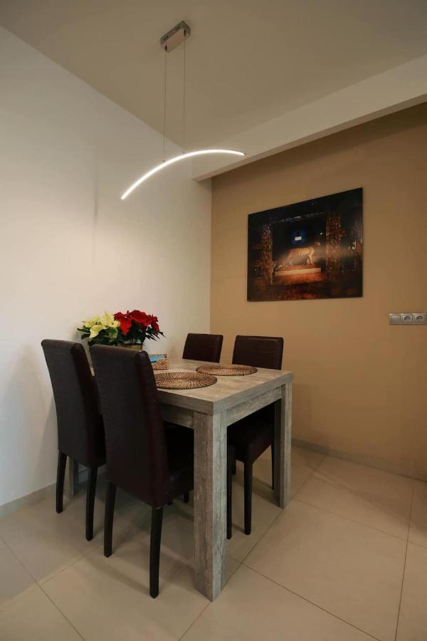 Apartamento 360 Panorama • Rooftop Jacuzzi • Downtown Budapest